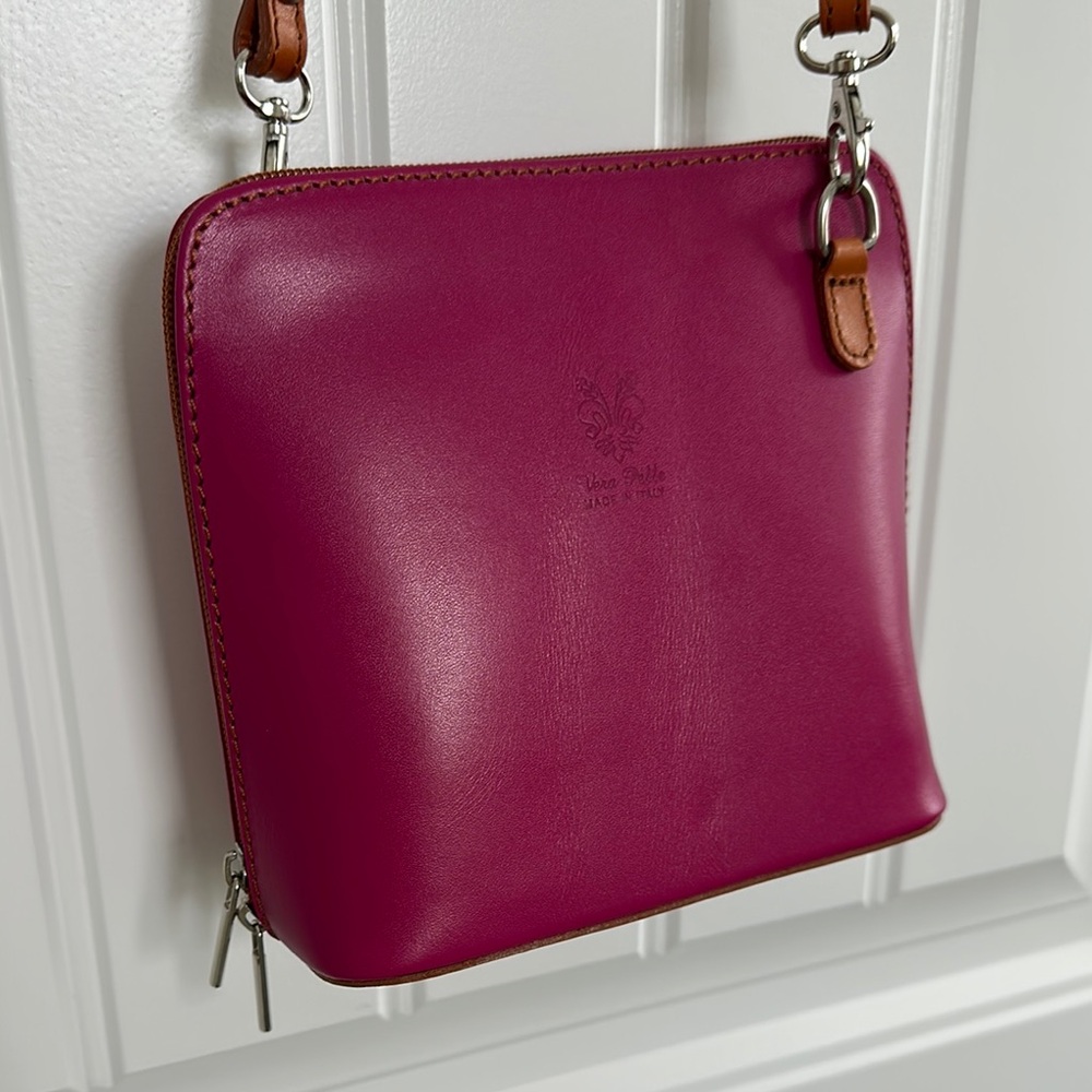 Vera Pelle Fuchsia Leather Crossbody Bag - New